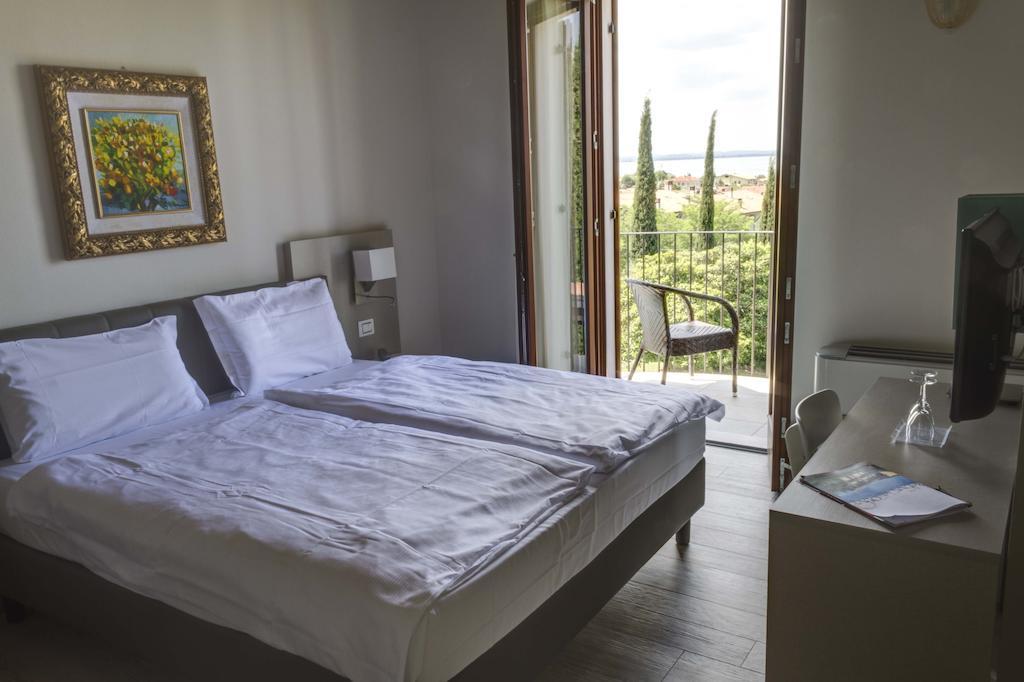 Hotel Relais Agli Olivi Lazise Phòng bức ảnh